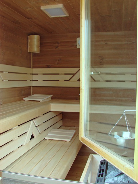 Gartensauna Blick ins Innere